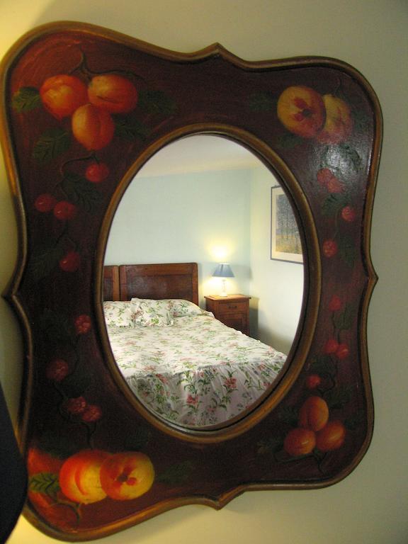 Il Sorriso Dei Monti Bed & Breakfast Orvinio Стая снимка