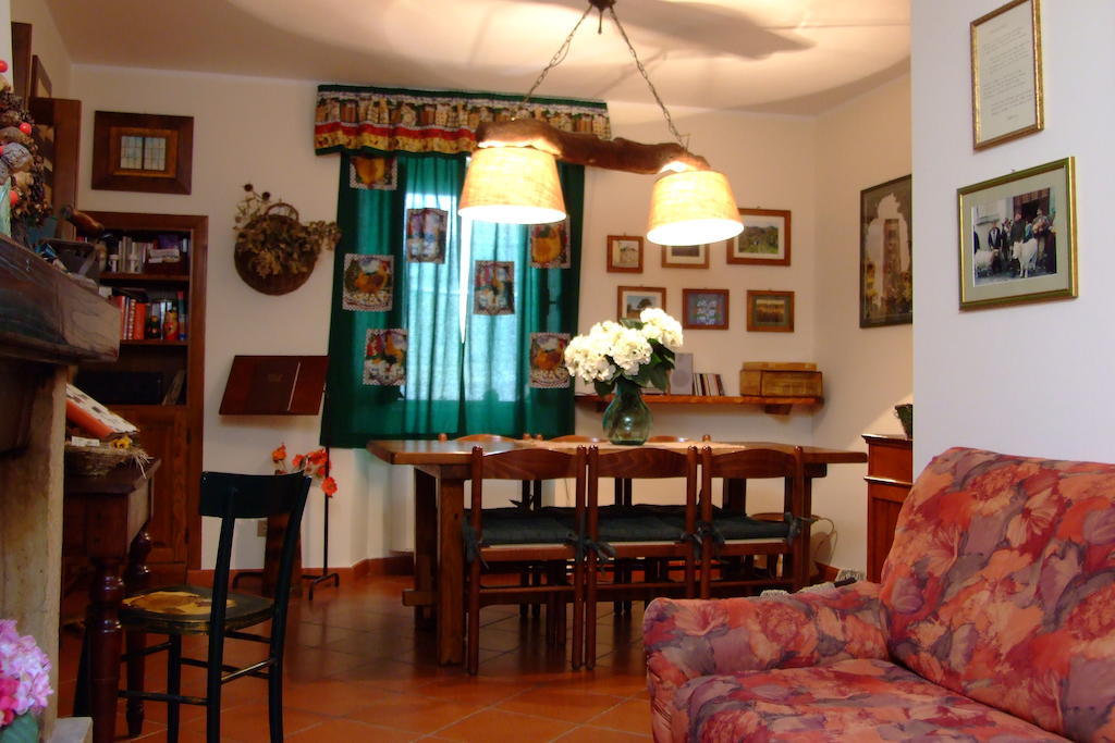 Il Sorriso Dei Monti Bed & Breakfast Orvinio Екстериор снимка