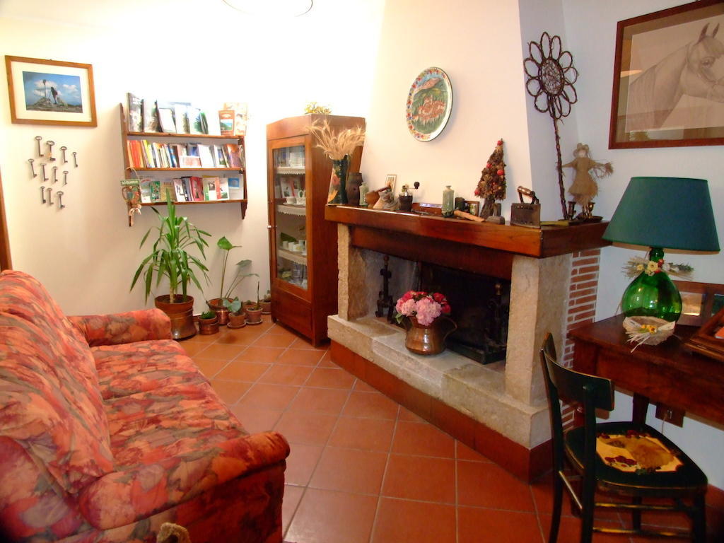 Il Sorriso Dei Monti Bed & Breakfast Orvinio Екстериор снимка